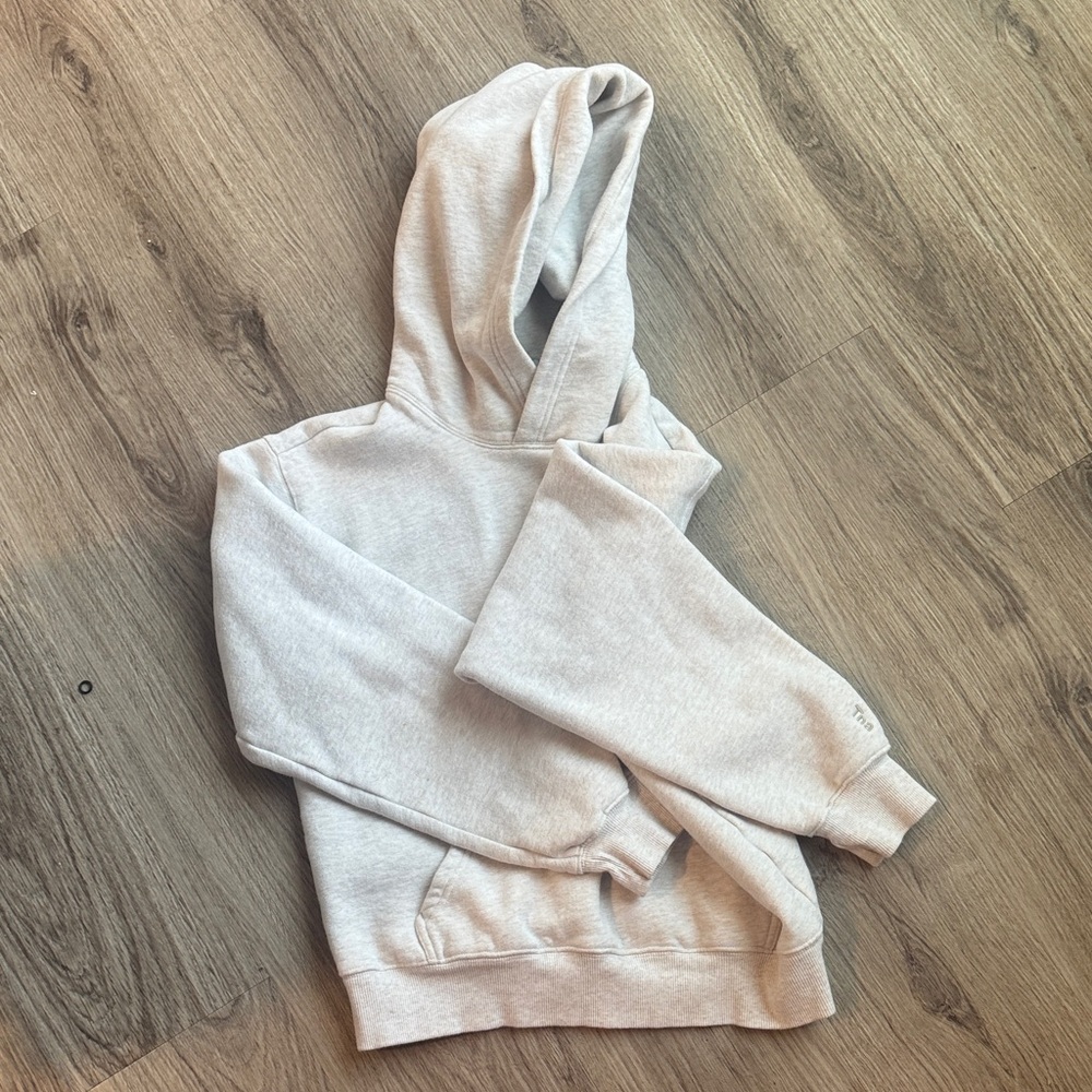 Women’s TNA Light Cream Sweatshirt